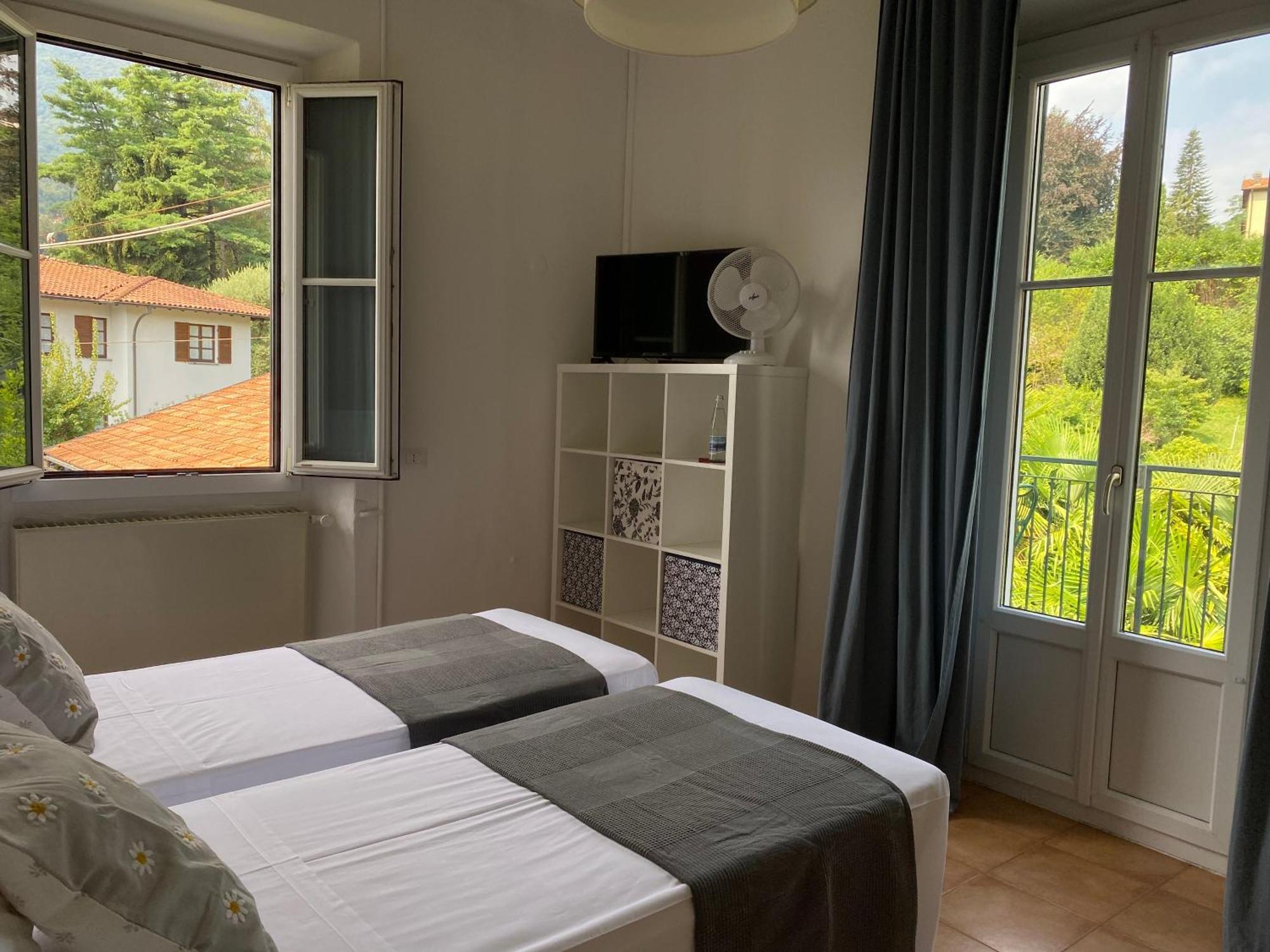 Hotel Loveno เมนาจโจ ภายนอก รูปภาพ